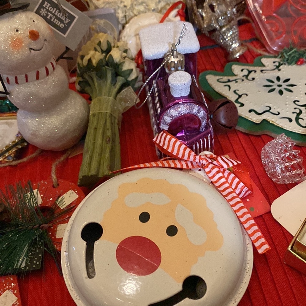 Bundle of vintage, new Christmas Ornaments - Picture 4 of 6